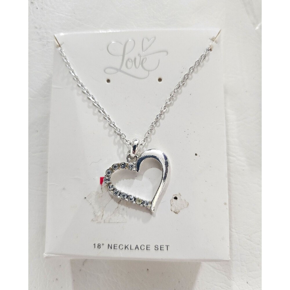 Silver Tone Pavé Crystal Rhinestone Heart Pendant 18in Cable Chain Lobster